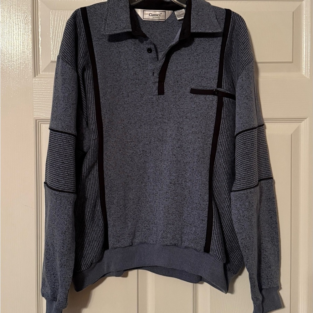Casual Gray Men's Sweater with Black Accents